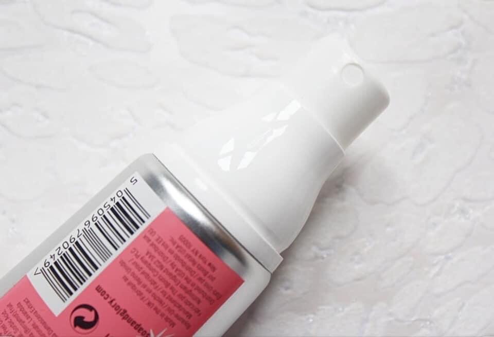 Spritz me quick moisture mist From Soap and Glory"ميست ومرطب للجسم من سوب اند جلوري ٢×١" image 2