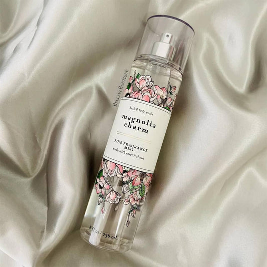 🌺Magnolia charm🌺 Bath & Body works 236 ML image 0